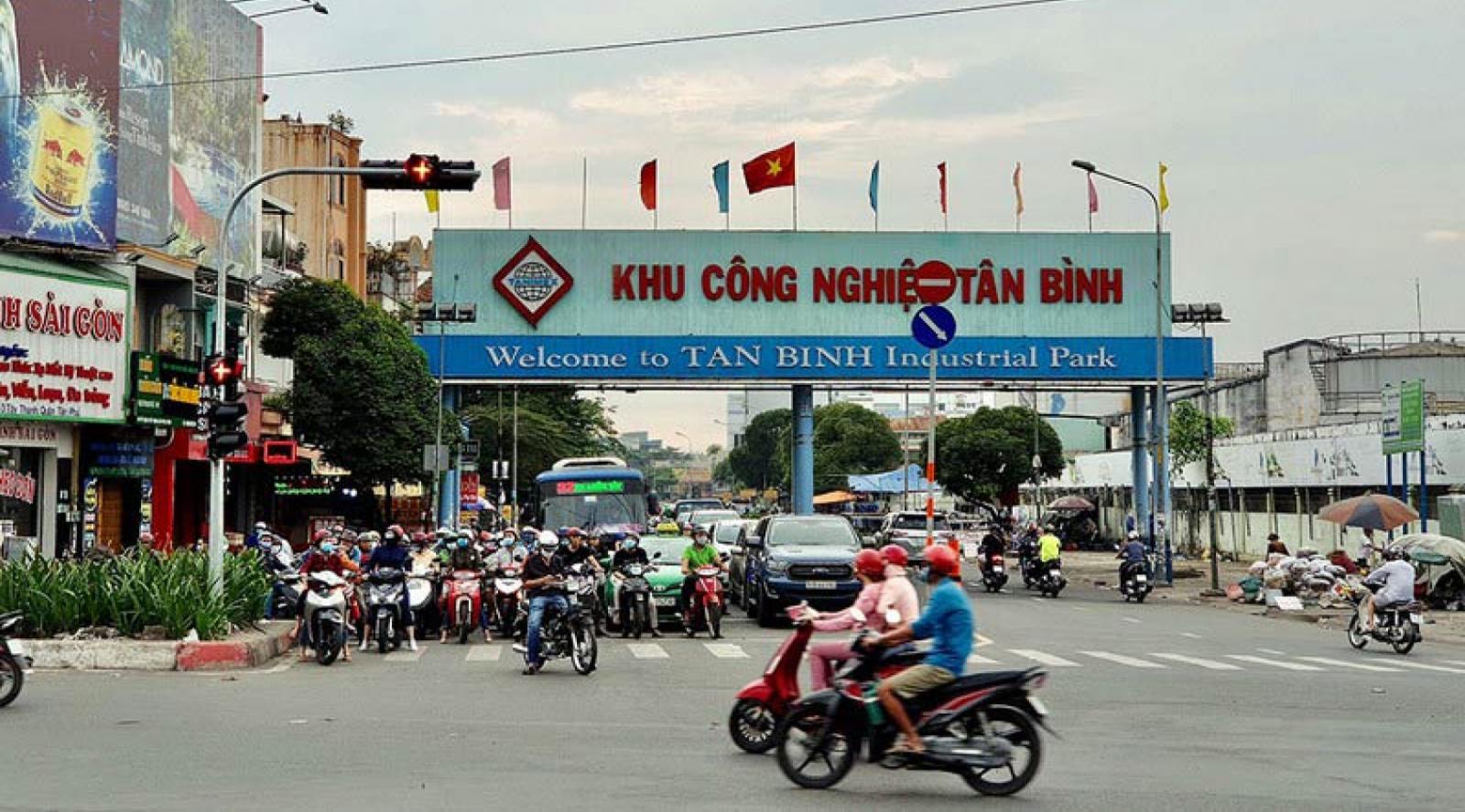 Cổng vào KCN Tân Bình