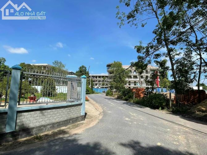 Đất Mt Kinh Doanh Ngay Trường Tiểu Học Định Hoà Tdm, 4×25 Tc 60M.giá 1Tỷ950