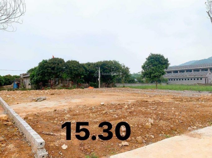 Chính Chủ Cần Bán Gấp Biệt Thự View Hồ, 15M X 30M Tại Lục Nam, Bắc Giang, Giá 1 Tỷ 868