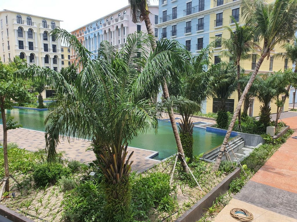 Bán Khách Sạn 7 Tầng Phú Quốc