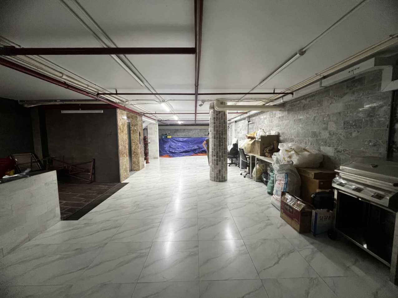 Cho thuê tầng hầm làm cafe, văn phòng và kho khu đô thị Phú Mỹ Hưng Q7