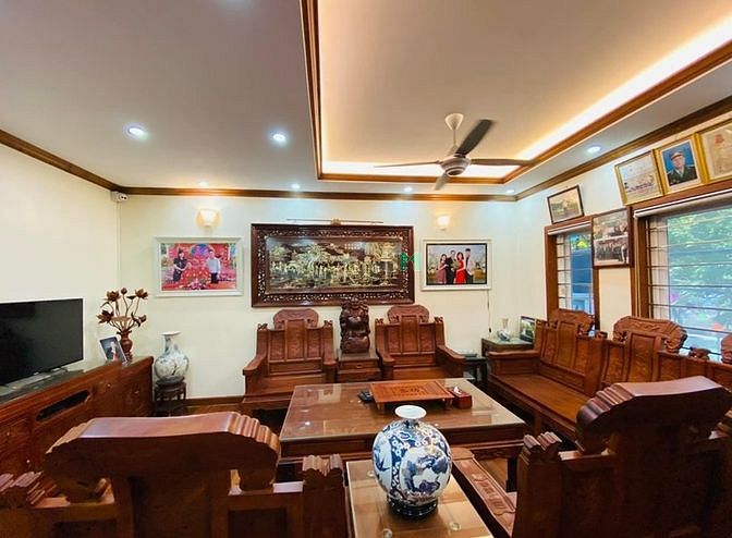 Bán Biệt Thự Lung Linh Nhất Nguyễn Khánh Toàn 70M2, Mt 5M, Giá 15.8 Tỷ