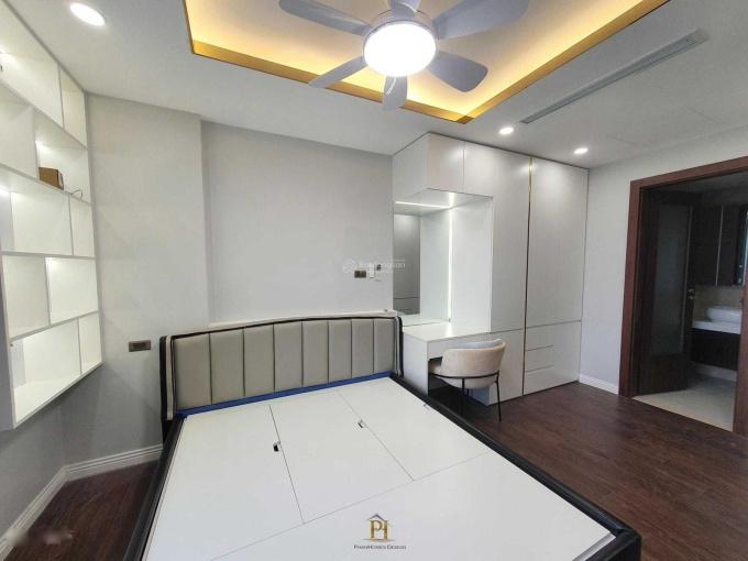 Cần Bán Gấp Căn Hộ Vip 3Pn, Tay Ho Residence, View Hồ, Hướng Nam, Tầng Đẹp Giá 6.1 Tỷ Full Đồ