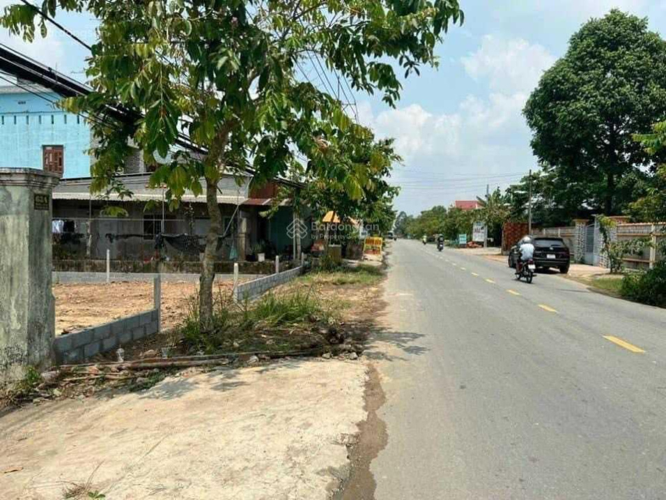 Đất Cậu Tư Bán 1200M2 (200M2 Thổ), Đ. Nguyễn Thị Ni, Huyện Củ Chi, Shr