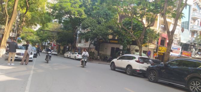 Chỉ 14 Tỷ "Chủ Bán Gấp" Nhà Phố Nguyễn Khánh Toàn 78M2 Lô Góc Oto Tránh Kd Tấp Nập.