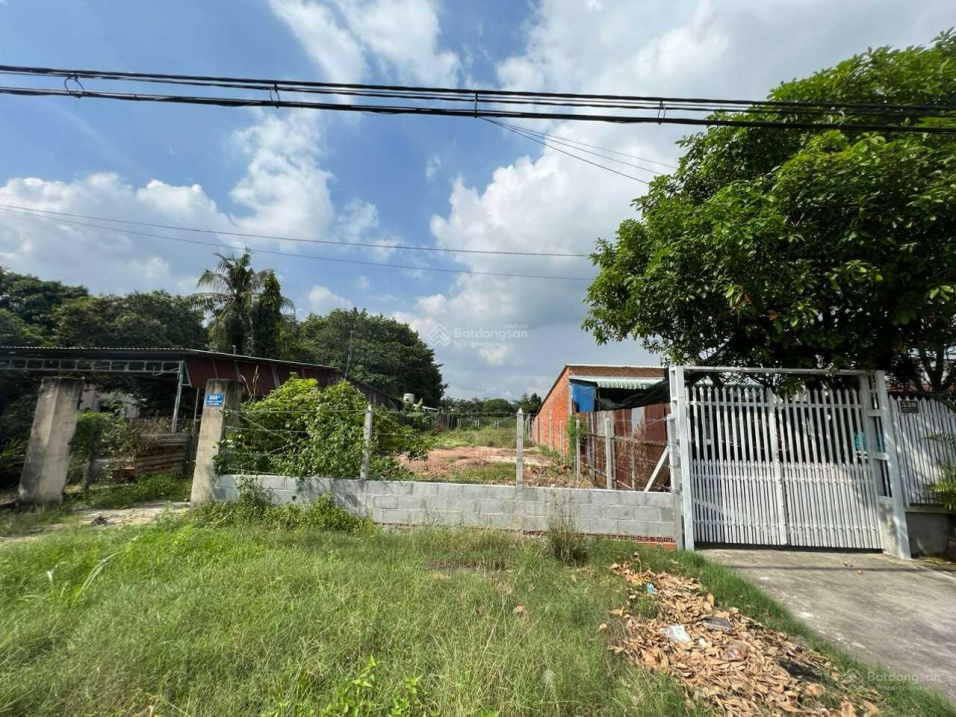 Đất Đẹp Giá Rẻ Cho Khách Đầu Tư Lô Đất Mặt Tiền Đường Bùi Thị Điệt, Xã Phạm Văn Cội, Kdc Đông Đúc