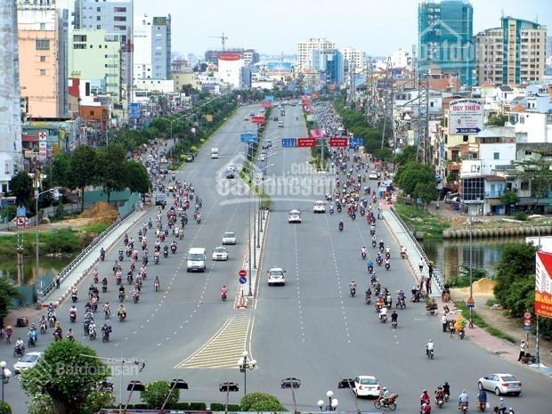 Bán Gấp Mặt Tiền Nguyễn Duy Trinh, Quận 2, Dt 5.7M*28M=160M2, Giá Bán 18,5 Tỷ Tl