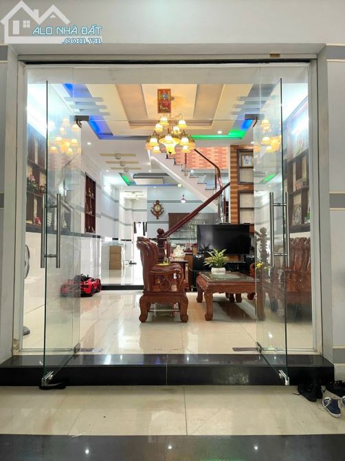 Bán Nhà Mặt Tiền Kinh Doanh- Ngang 5M- Gần Chợ Đại Hải- Xuân Thới Thượng- Nhỉnh 4 Tỷ Tl