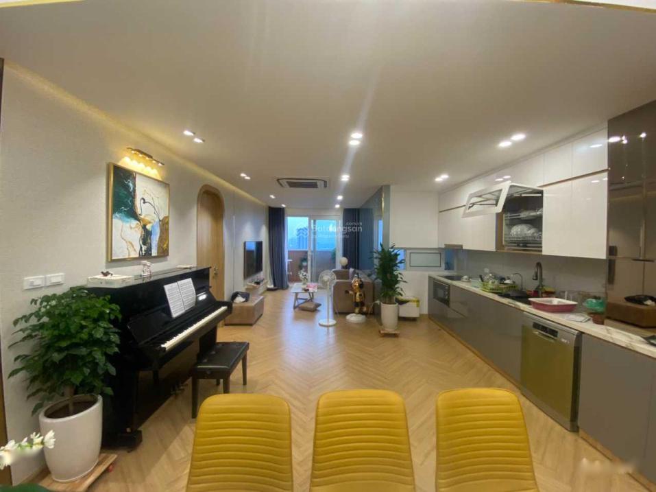 Cần Bán Căn Duplex 2 Tầng 235M2 Tại Sapphire Palace Chính Kinh. Giá 39Tr/M2. Lh: