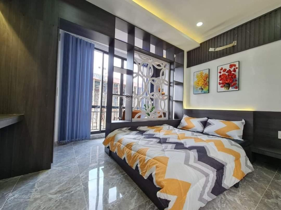 Bán Nhà Cư Xá Lữ Gia 4X17M 3 Lầu Giá Chỉ 12.5 Tỷ