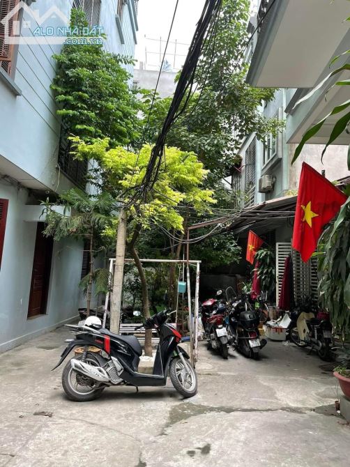 3486249 ảnh đại diện 1