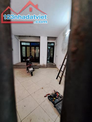 3486650 ảnh đại diện 2