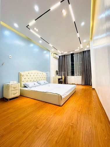 Cần Bán Gấp Nhà Đẹp 35M2*6 Tầng Xây Mới 50M Ra Mặt Phố Lê Trọng Tấn