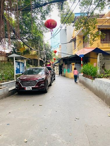 Bán Nhà Võ Chí Công, Nhà Xây Bền Đẹp, Hàng Xóm Trí Thức, 43M, 4.35 Tỷ