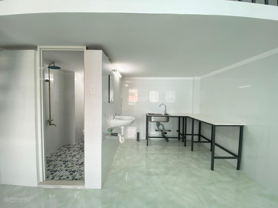 Phòng Rộng Thoáng 30M2 Không Giới Hạn Người Và Xe