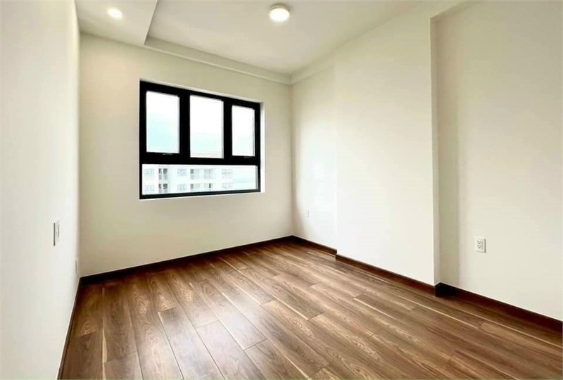 Cho Thuê Căn Góc 2Pn Q7 Riverside 8Tr.