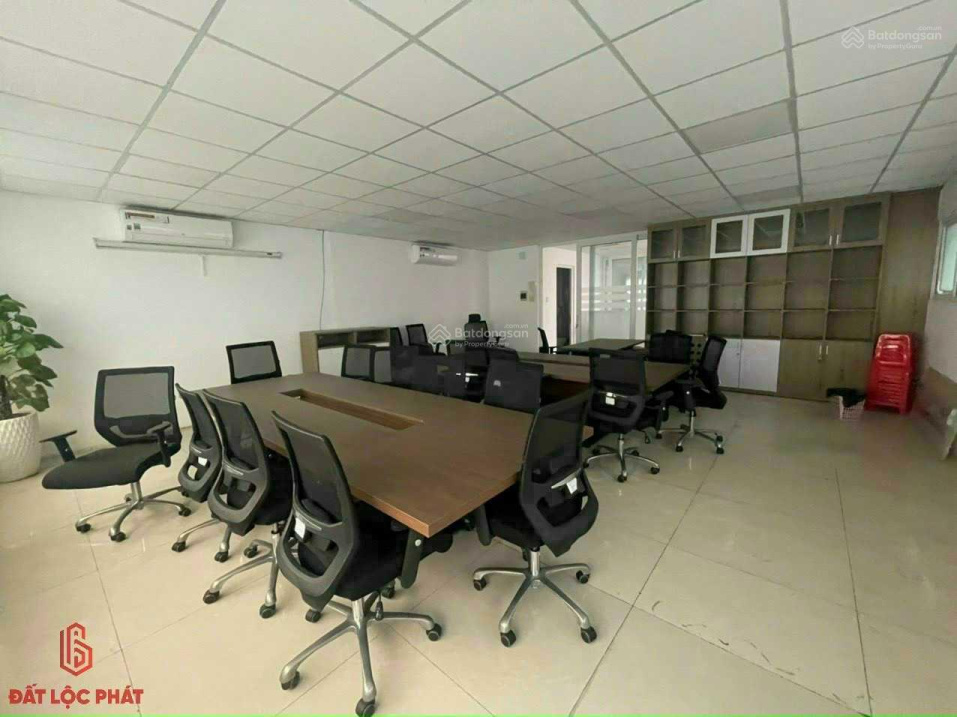 Mặt Tiền Kinh Doanh Đường Lớn 40M - Trục Chính Nguyễn Hữu Thọ Hơn 570M2 Sàn Sử Dụng