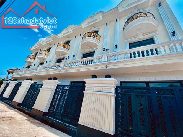 Nhà Mặt Tiền Quốc Lộ Nằm Ngay Khu Chợ Lớn,Diện Tích 75M2 Giá 1 Tỷ