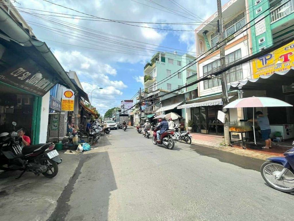 Nhà Mặt Tiền Nguyễn Thị Minh Khai