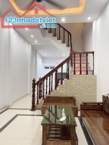 3598722 ảnh đại diện 1