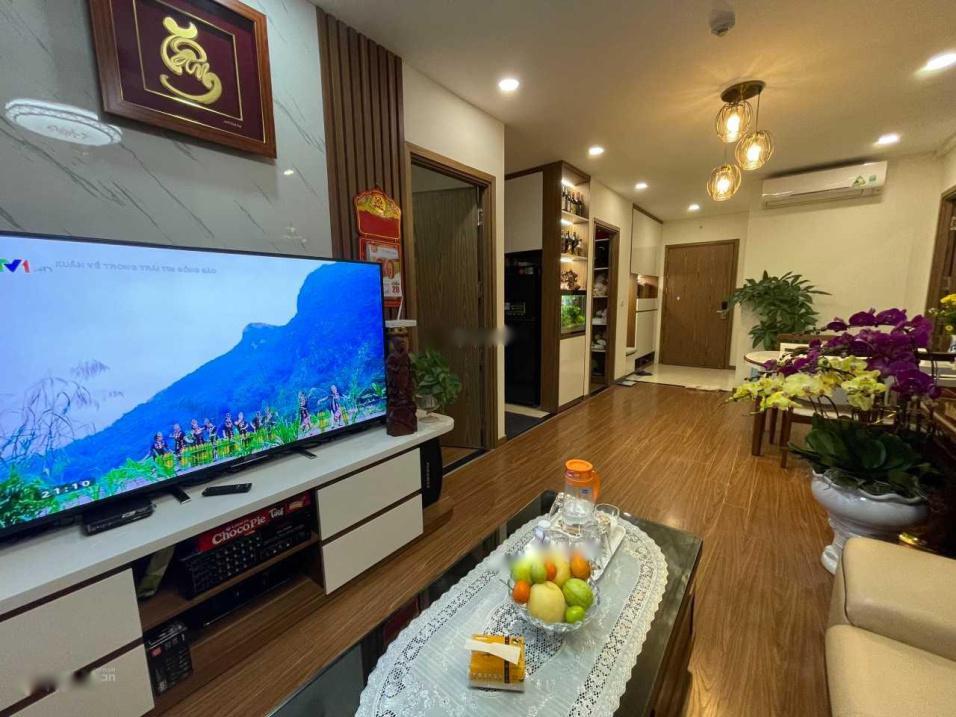 Chuyển Nhượng Căn Eco Green City, 2 Phòng Ngủ, 67 M2, Giá 2.3 Tỷ Tại Thanh Trì - Hà Nội