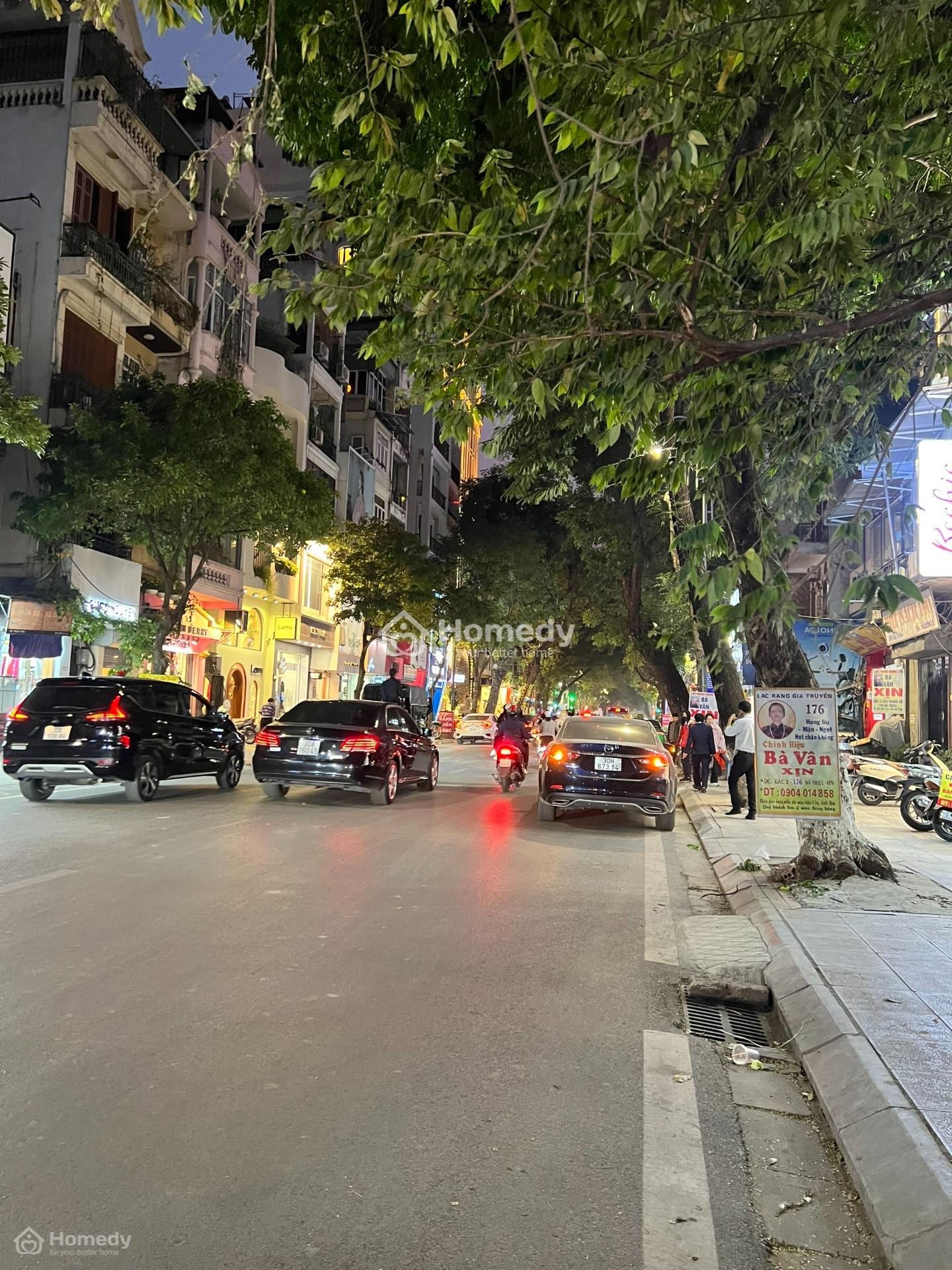 3670299 ảnh đại diện 1