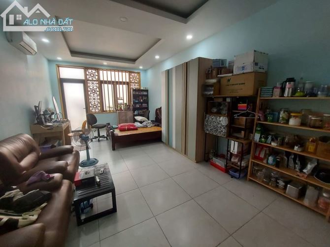 3677724 ảnh đại diện 1