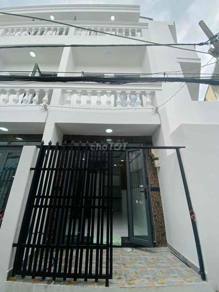 Nhà Bán Hẻm 3 Mét Phường Phú Thuận Quận 7.