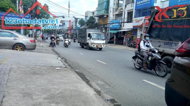 3700608 ảnh đại diện 1