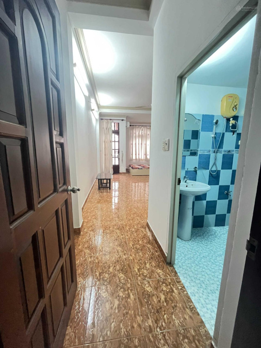 3702418 ảnh đại diện 1