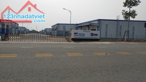 Cần Tiền Bán Gấp Lô Đất 750M2 Cách Kdl Đại Nam 3Km, Gần Chợ Và Kcn. Full Thổ Cư.