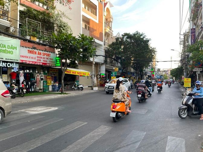 3712216 ảnh đại diện 1