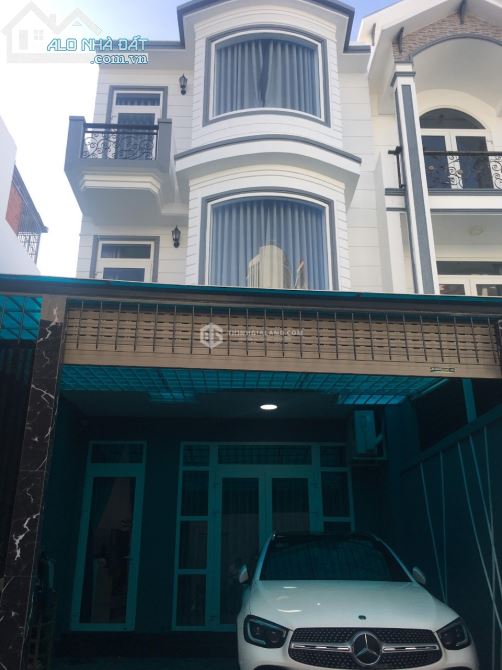3716832 ảnh đại diện 1