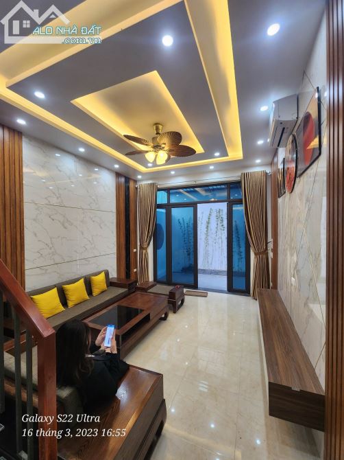 3717305 ảnh đại diện 1
