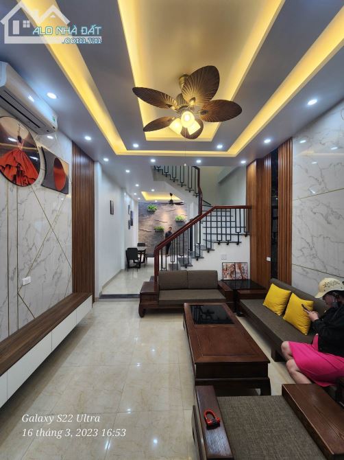 3717305 ảnh đại diện 1