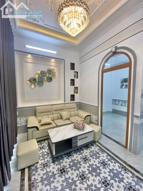 3717114 ảnh đại diện 1