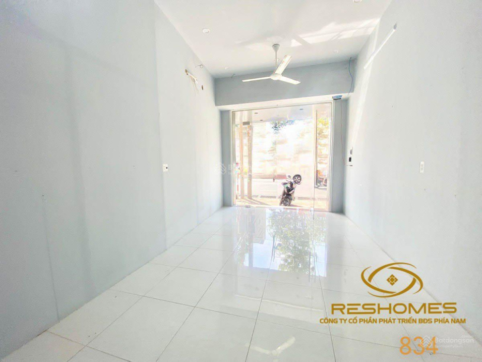3742302 ảnh đại diện 1