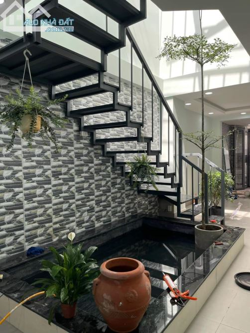 3748965 ảnh đại diện 1
