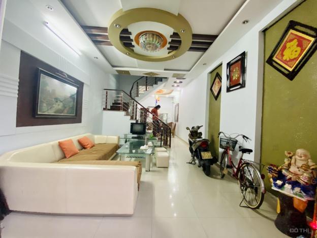3743565 ảnh đại diện 1