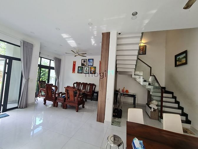 3738111 ảnh đại diện 1