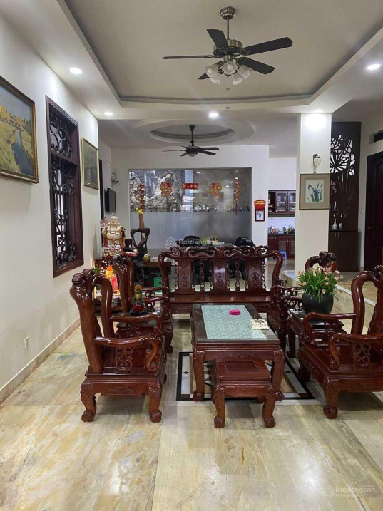 3745443 ảnh đại diện 1