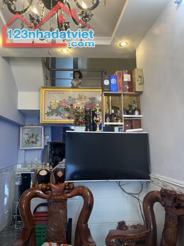 Bán Nhà Đường 13, Linh Chiểu, Thủ Đức, 3 Tầng, 48M2, Giá 2 Tỷ 680