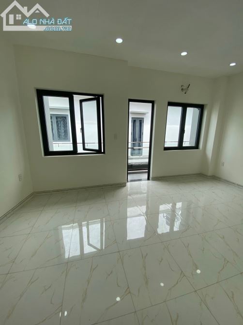 3758063 ảnh đại diện 2