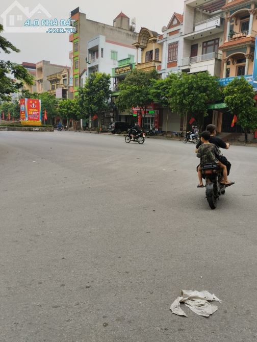 3762711 ảnh đại diện 1