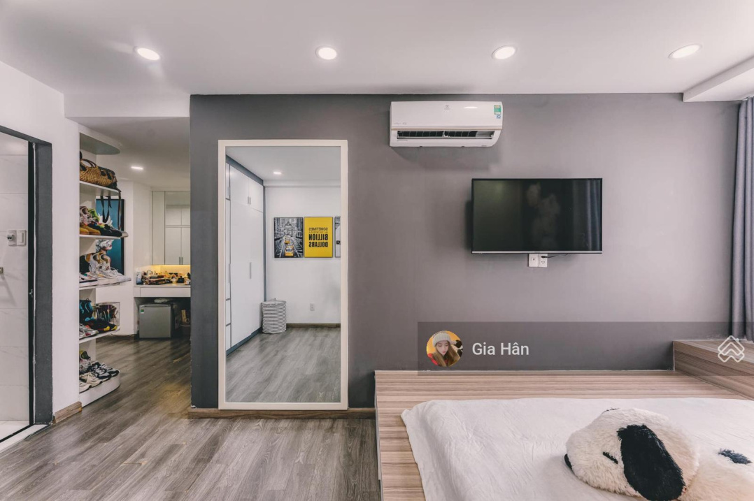 Bán Căn Hộ Cao Ốc Satra: 144M2, 3 Phòng Ngủ, 2Wc Giá: 6.2 Tỷ, Liên Hệ 0798 888 *** Gia Hân