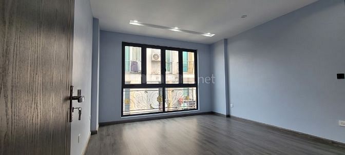 Bán Nhà Mặt Phố Đường Hoàng Mai