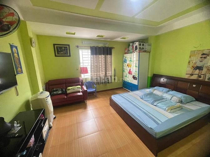 Bán Nhà Mặt Tiền Kinh Doanh Khu Sầm Uất Và Nhộn Nhịp.