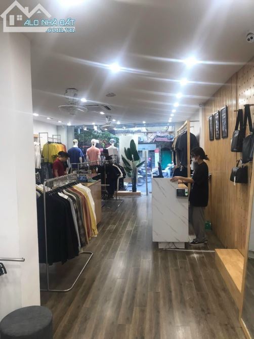 3776655 ảnh đại diện 1