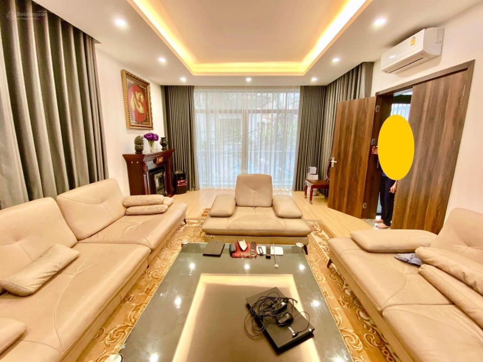 Cần Bán Nhà Phường Hàng Bạc, Hoàn Kiếm 110M2. Mt 5.7M Cực Hiếm, Giá 95 Tỷ