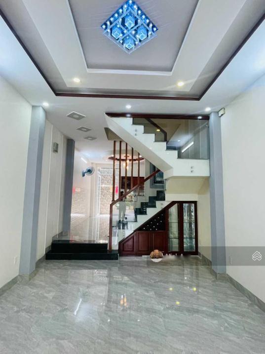 3808279 ảnh đại diện 1